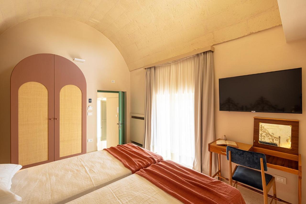 Il Giardino Grande - Dimora In Salento Bed & Breakfast Парабита Екстериор снимка
